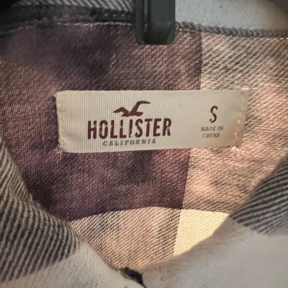 Hollister long sleeve flannel - Picture 2 of 2